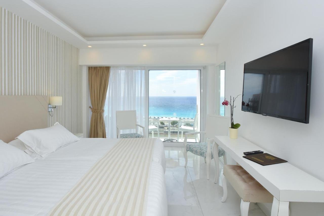 Double or Twin Room Sea View,1141805482:JPEG