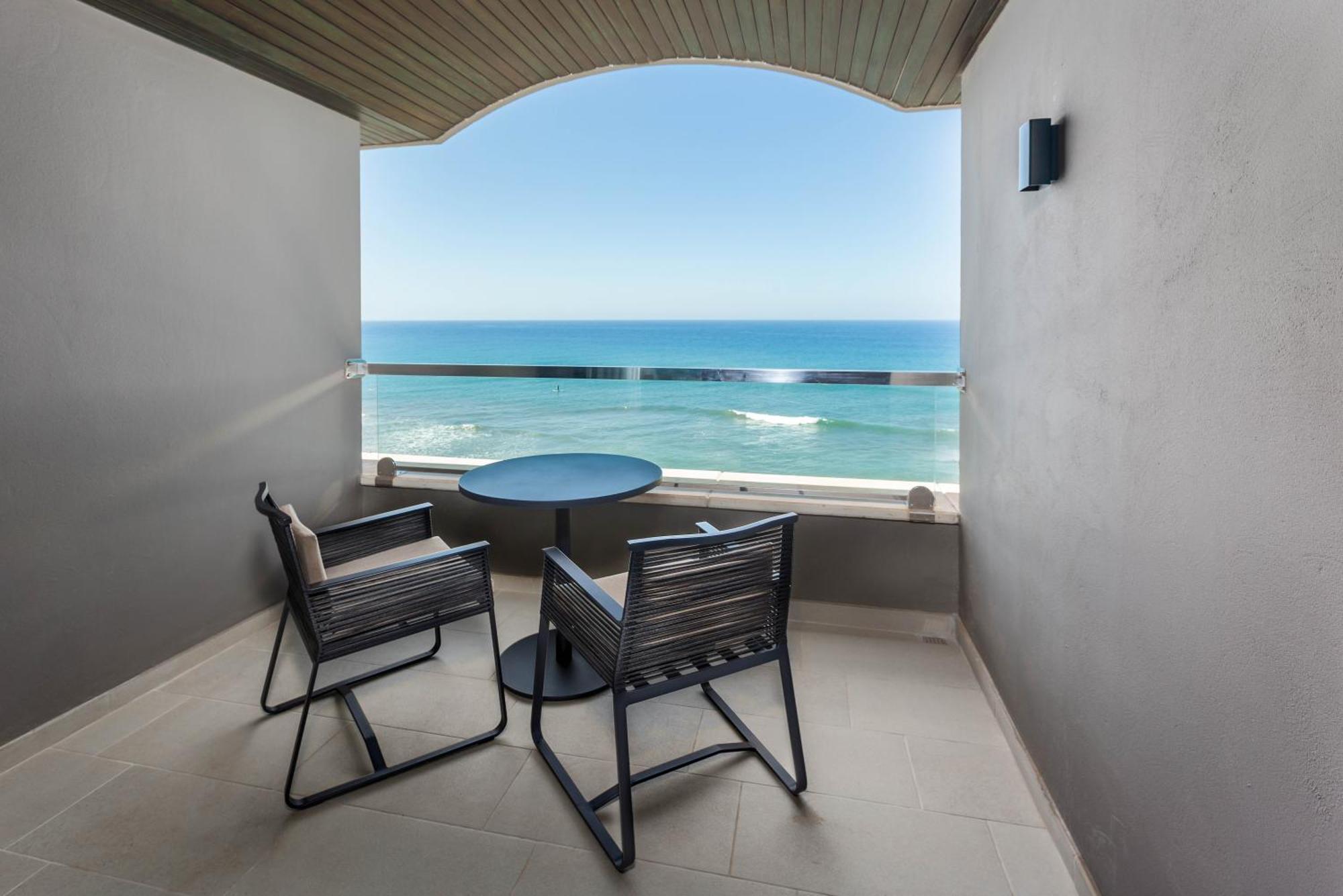 Superior Double Room with Sea View,1306679083:JPEG