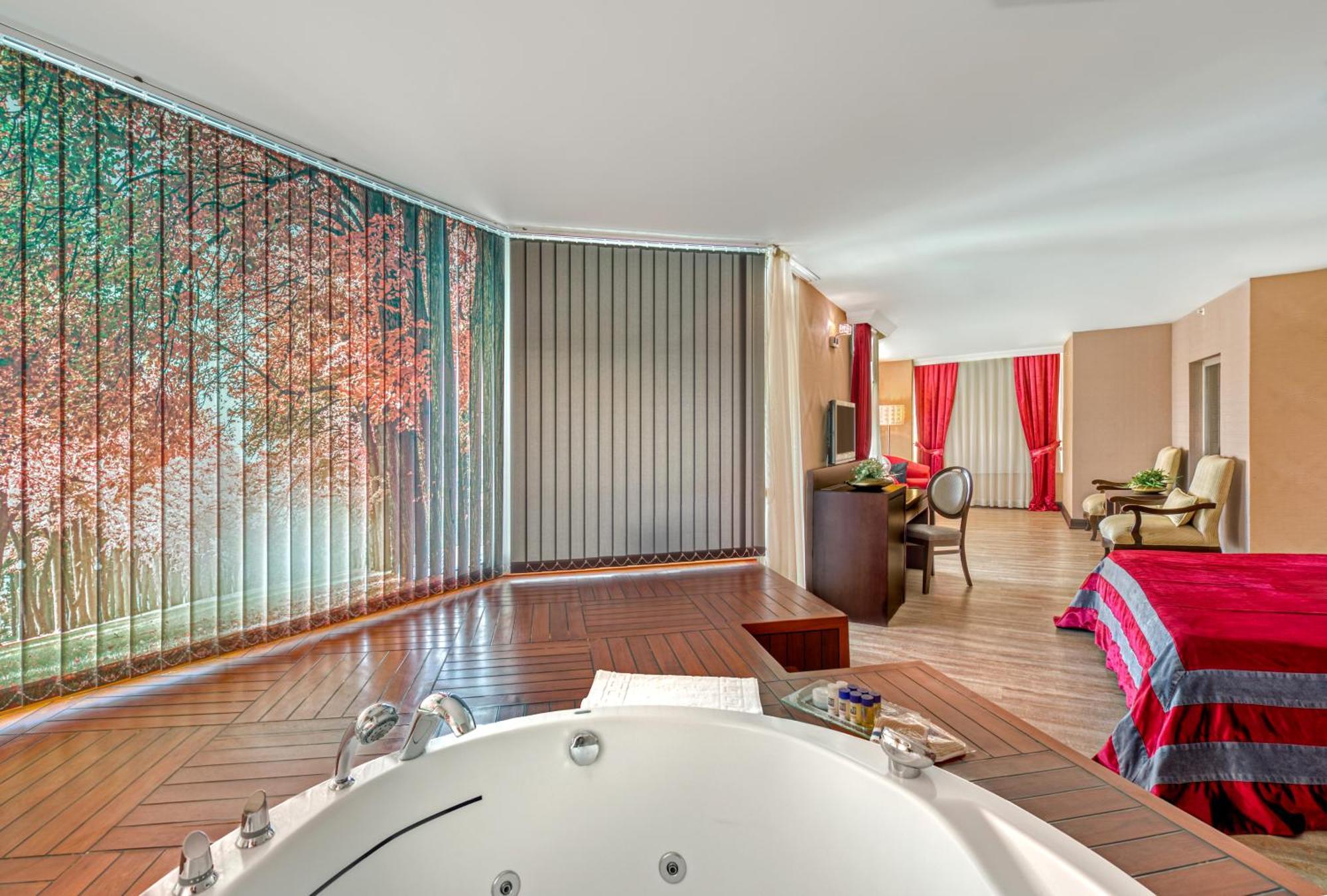 Suite com Banheira de Hidromassagem