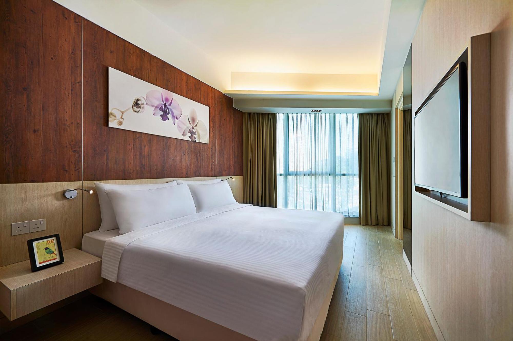 Superior King Room