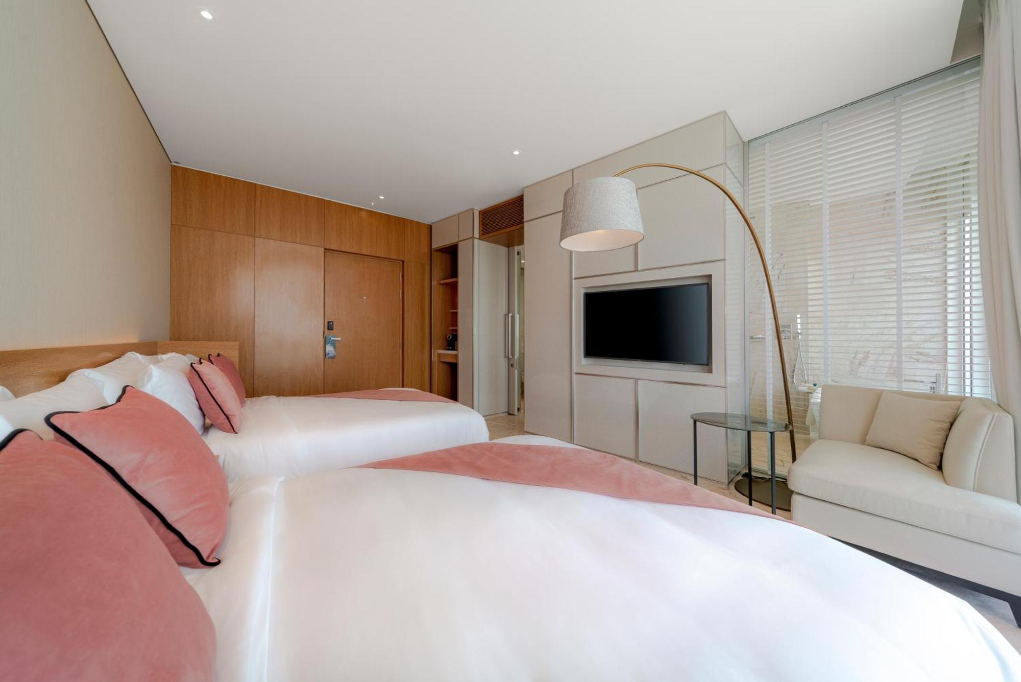 Superior Kamer met 2 Queensize Bedden