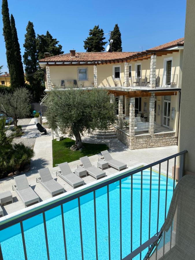 Double or Twin Room Balcony Garden View