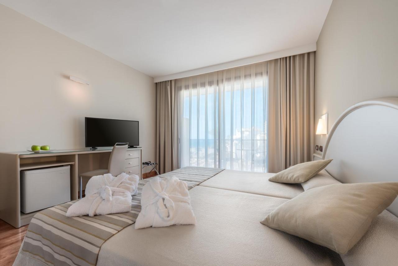 Premium Triple Room