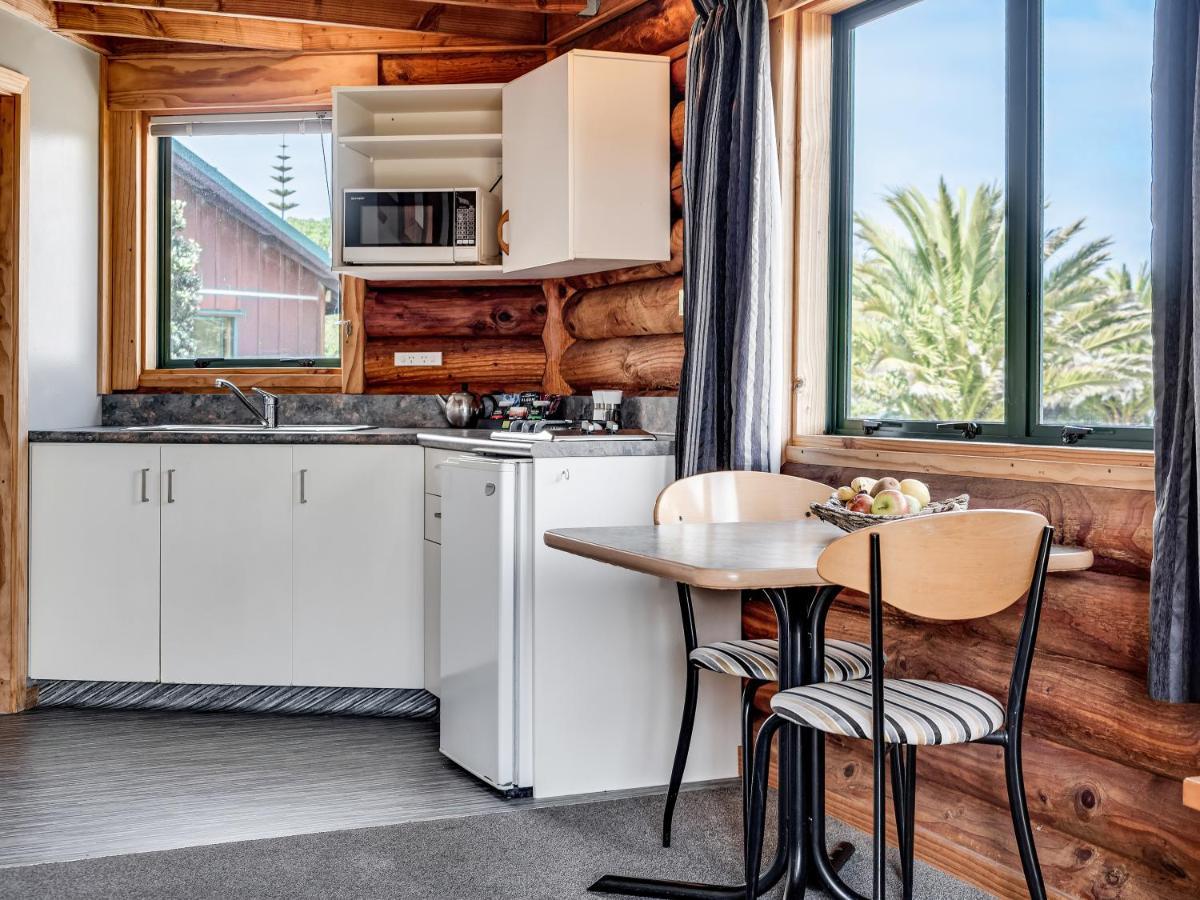 Spa Beachfront Chalet