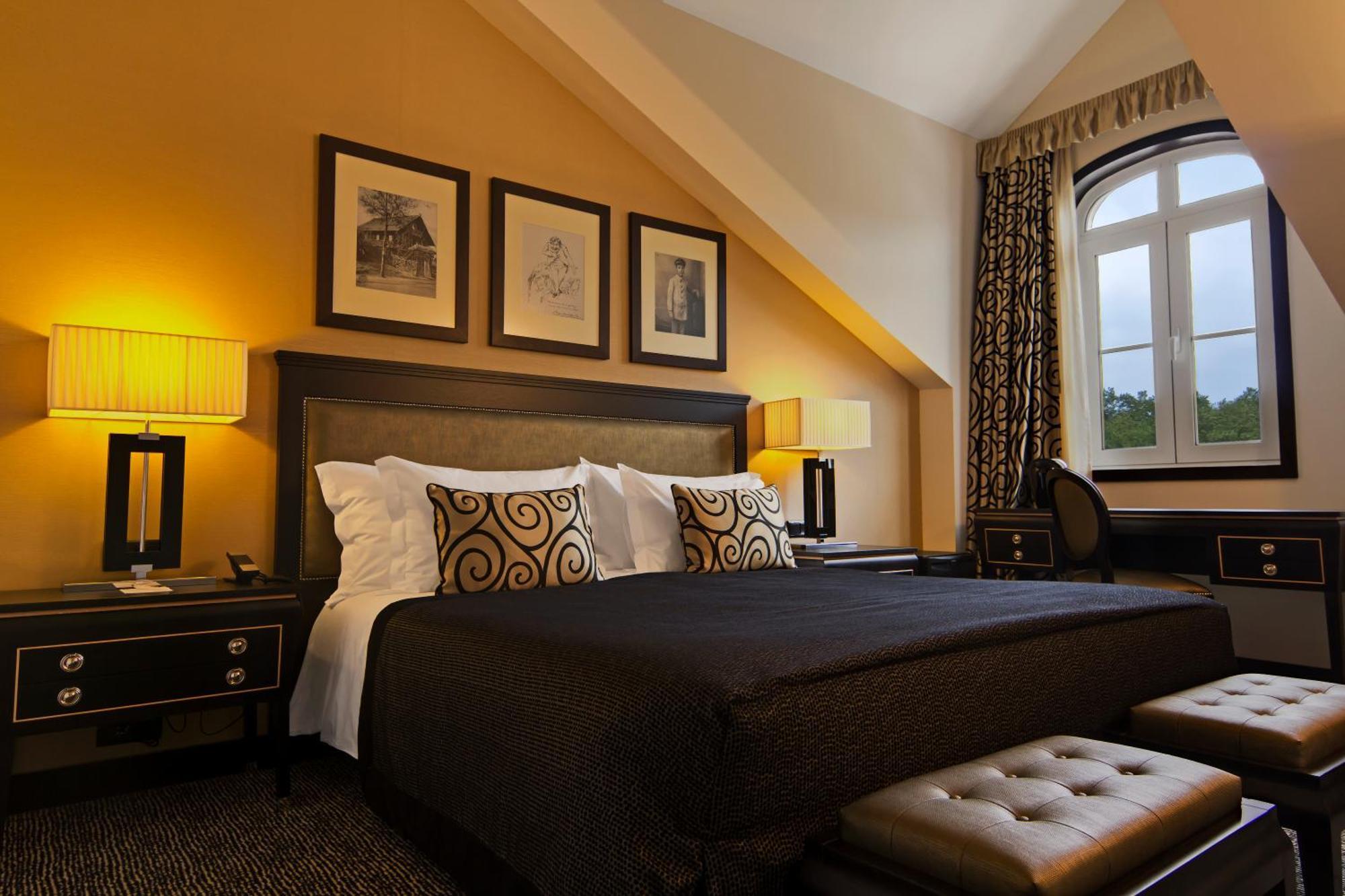 Standard Double or Twin Room Park View