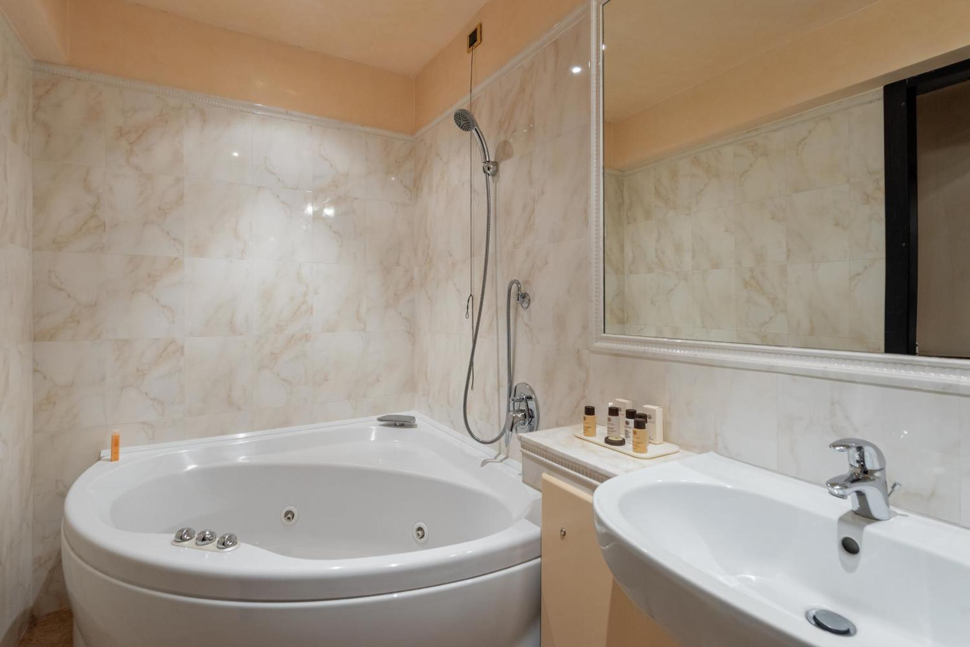 Suite Junior con bañera de hidromasaje