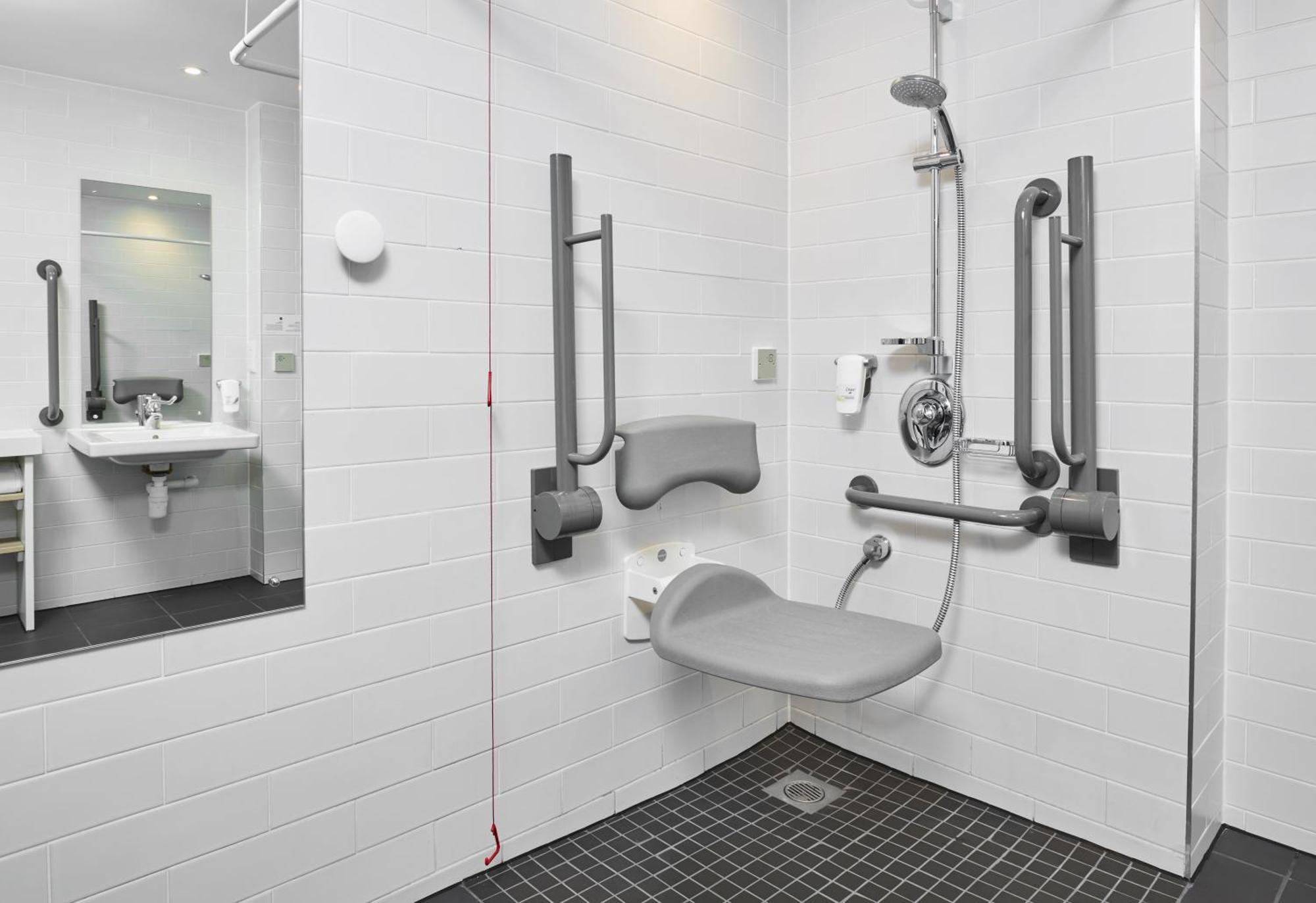 Double Room Hot Accessible