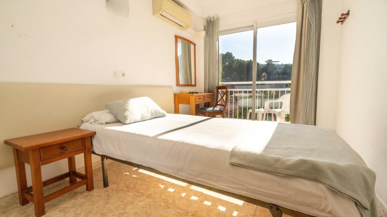 Single Room Balcony