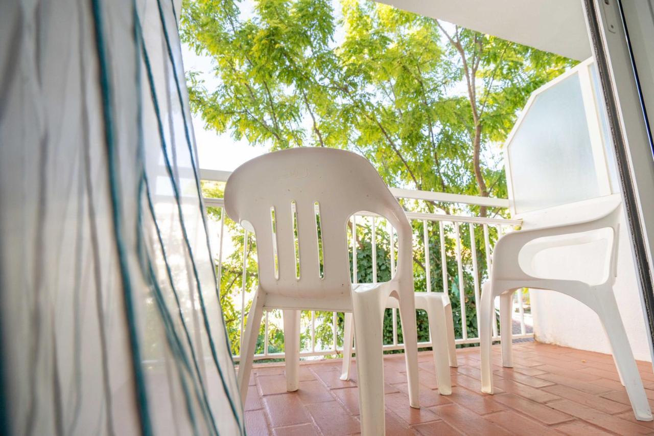 Single Room Balcony