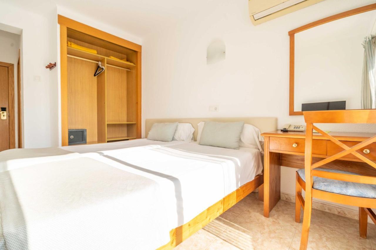 Superior Twin Room Balcony