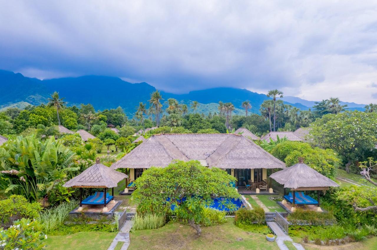 Jepun Oceanfront Villa #2,1352485405:JPEG