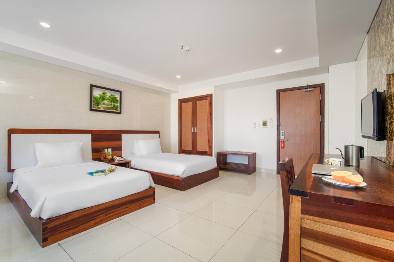 Chambre Triple avec Baignoire