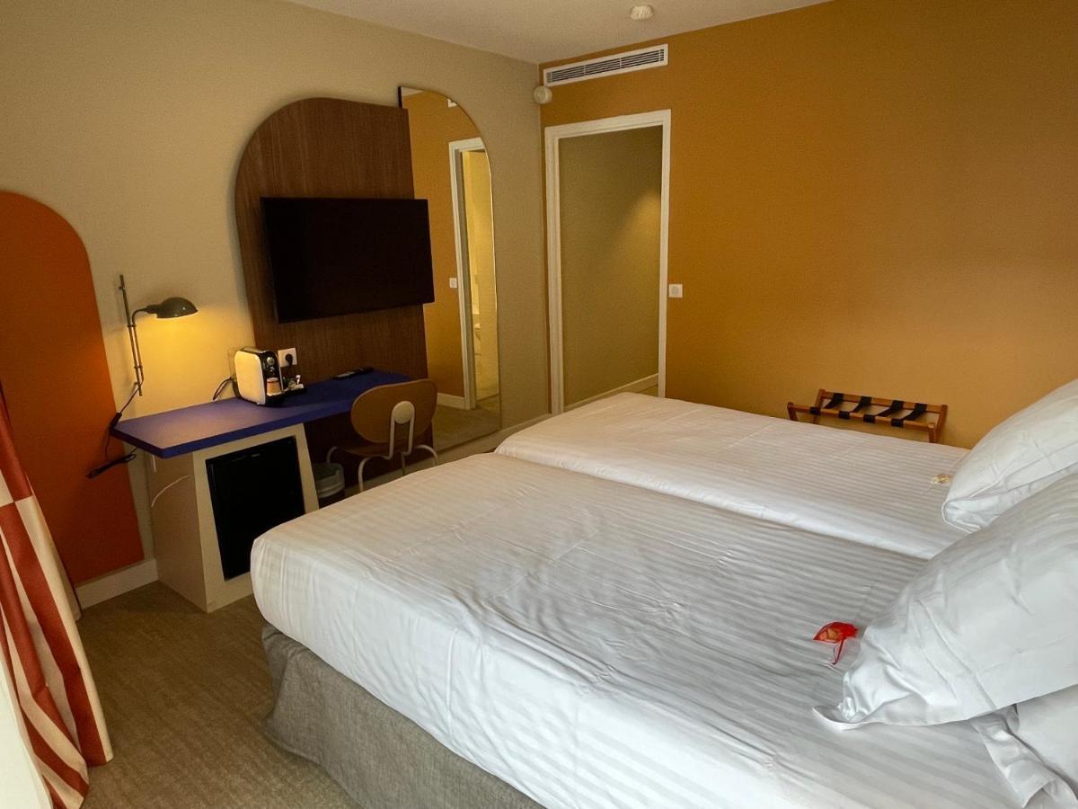 Prestige Twin Room