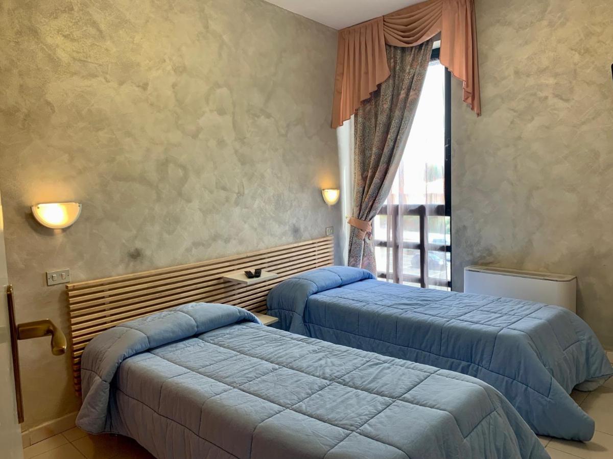 Family Suite,1395597554:JPEG
