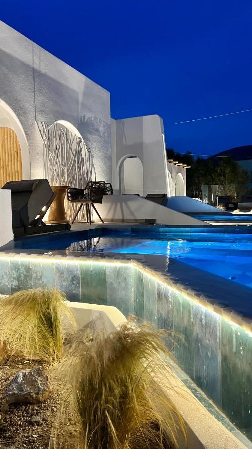 Luxury Beachfront Plunge Pool Suite