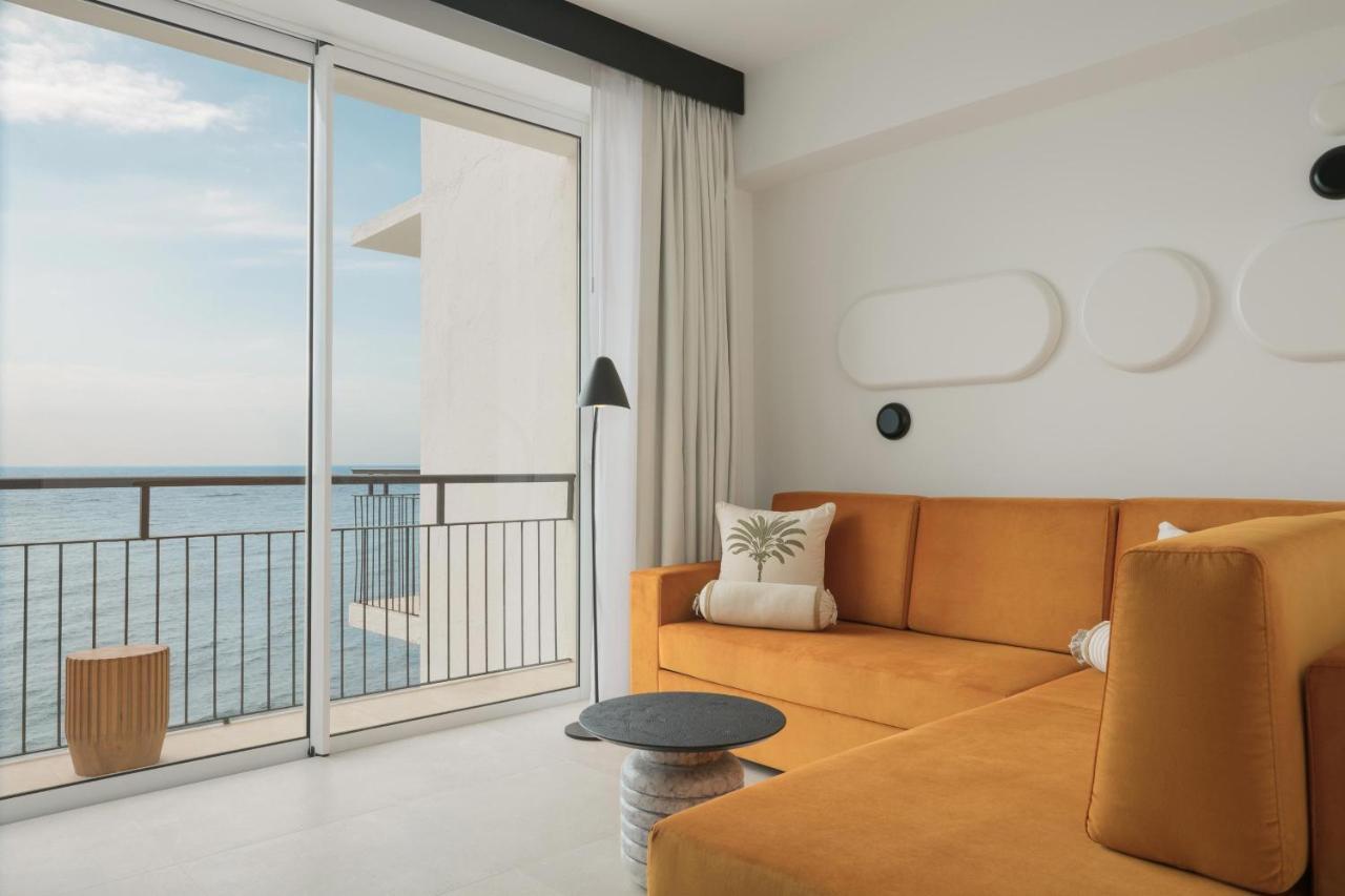 Suite Sea view, Suite, 1 King, Sofa bed, Sea view, Balcony