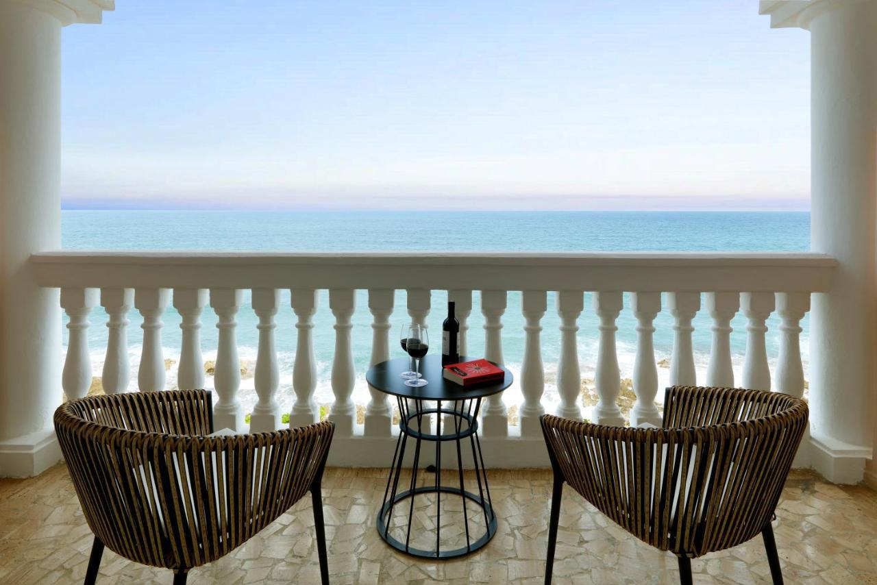 Junior Suite Oceanfront View
