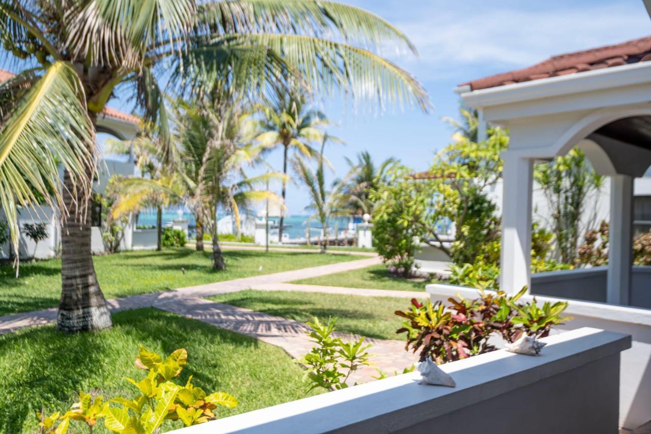 Modern Oceanview Apartment 4A - Ground Floor