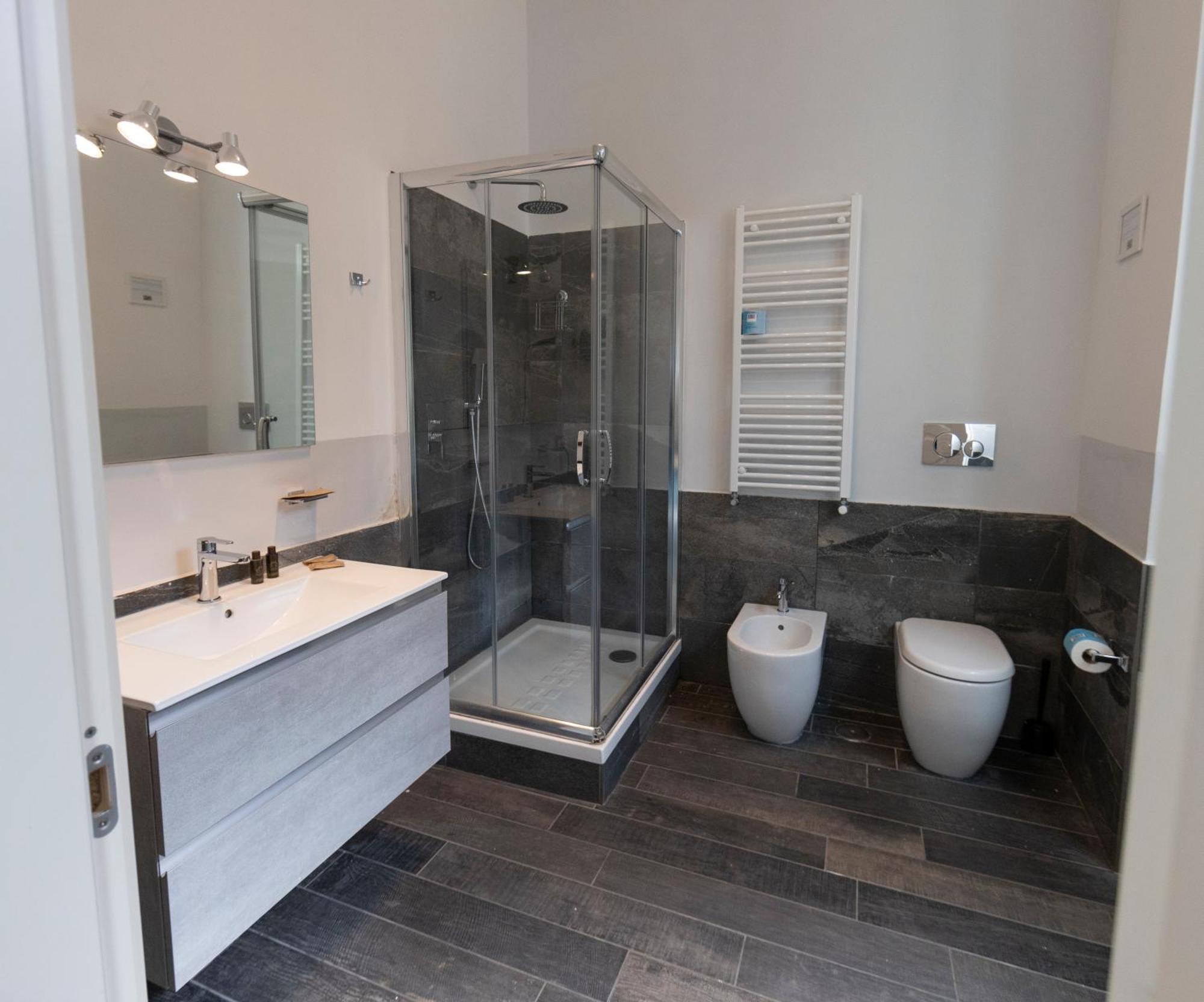 Double Room,1658794592:JPEG