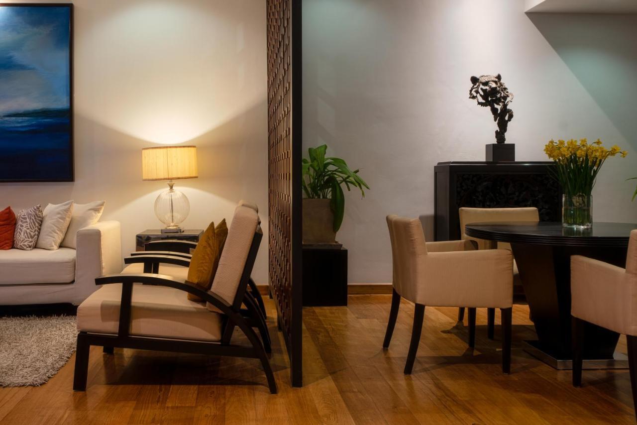 Club Suite with Sea View –  15% Discount on Food and Beverages