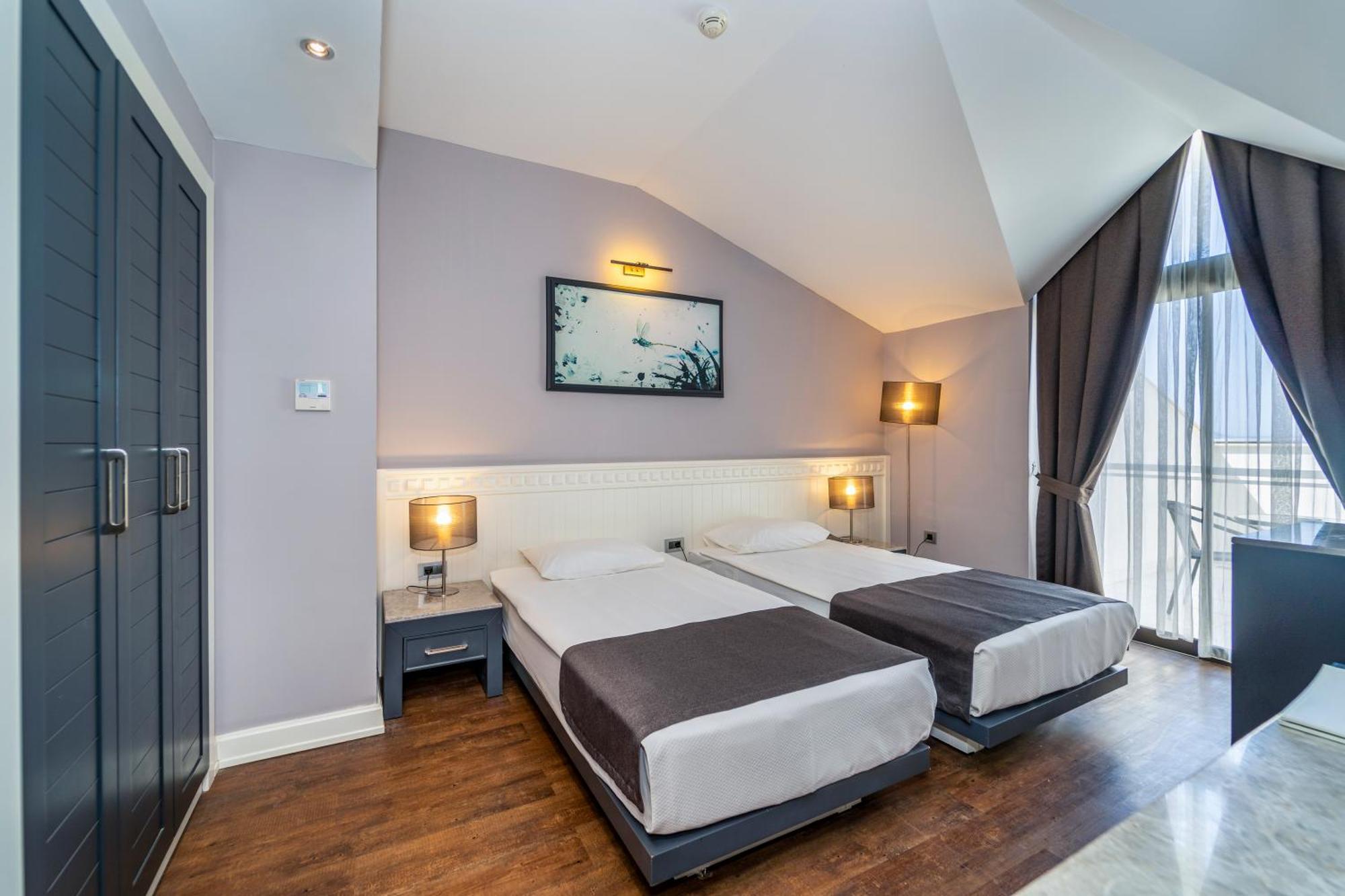 Quarto Duplo