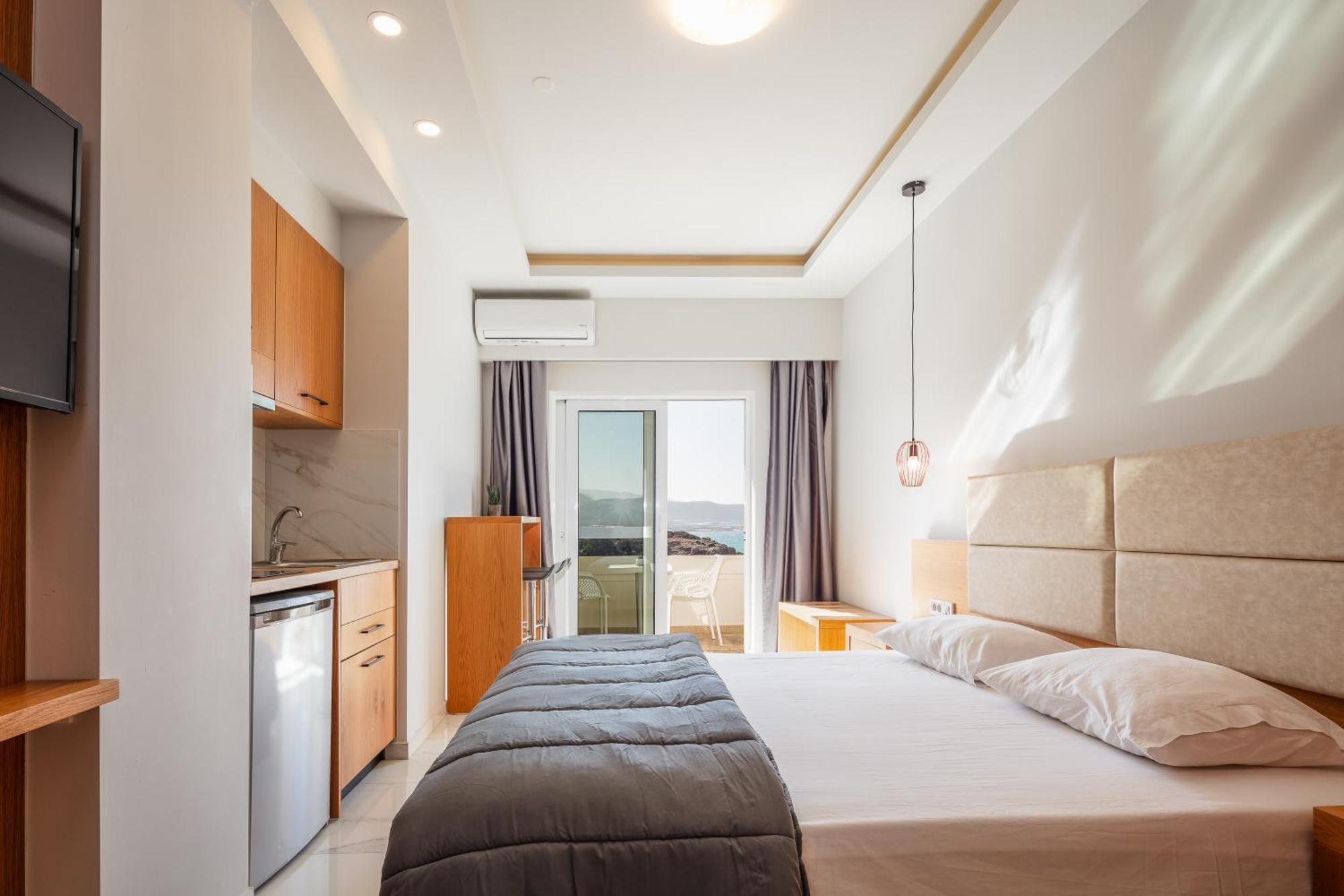 Superior Studio Sea View-Ground Floor