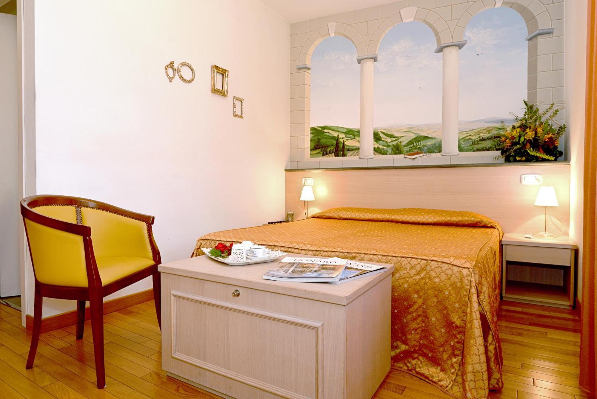 Double Room Street View