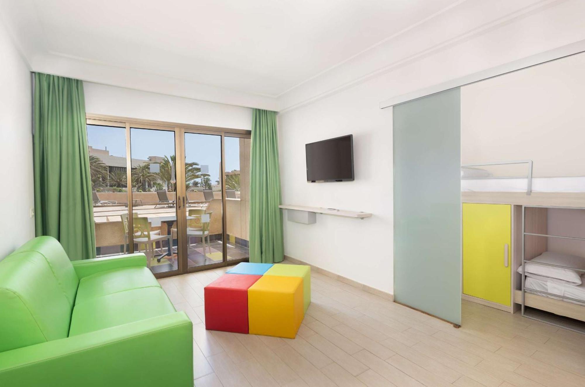 Family Suite,1588040044:JPEG