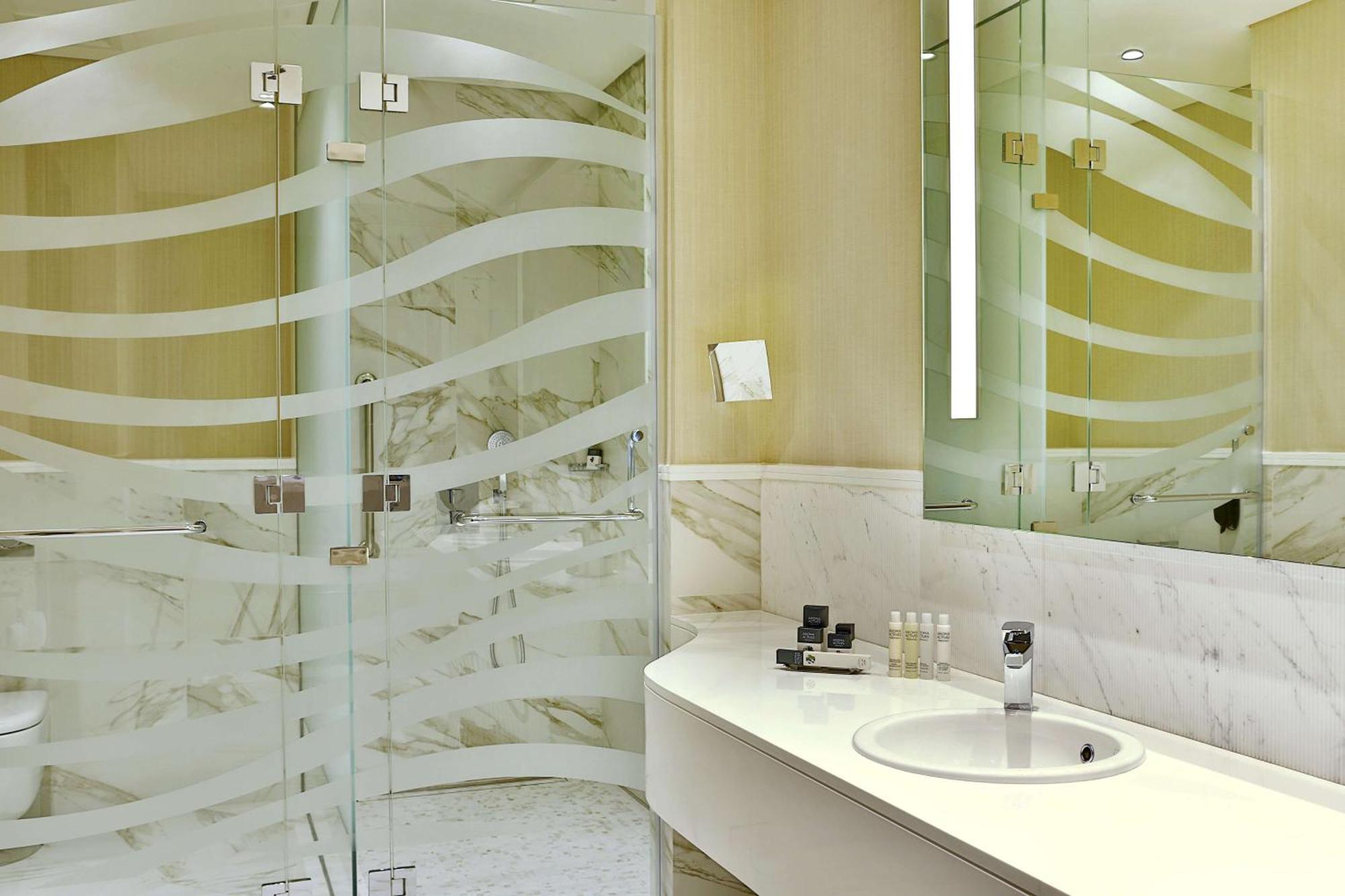 King Guest Room