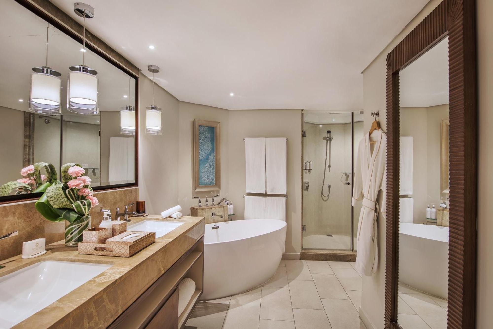 Grand Bay Suite