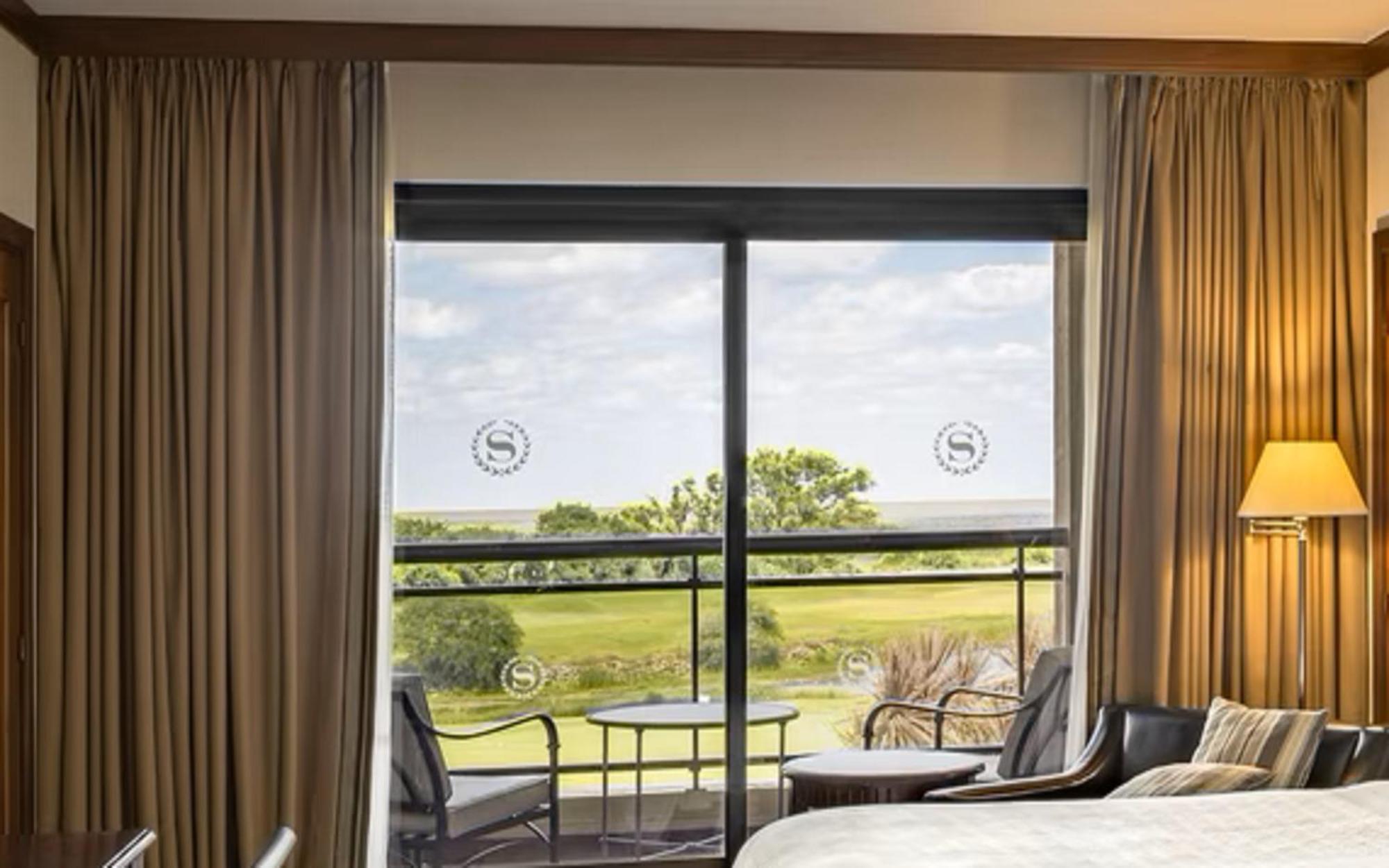 Habitación Deluxe con vistas al río y cama extragrande