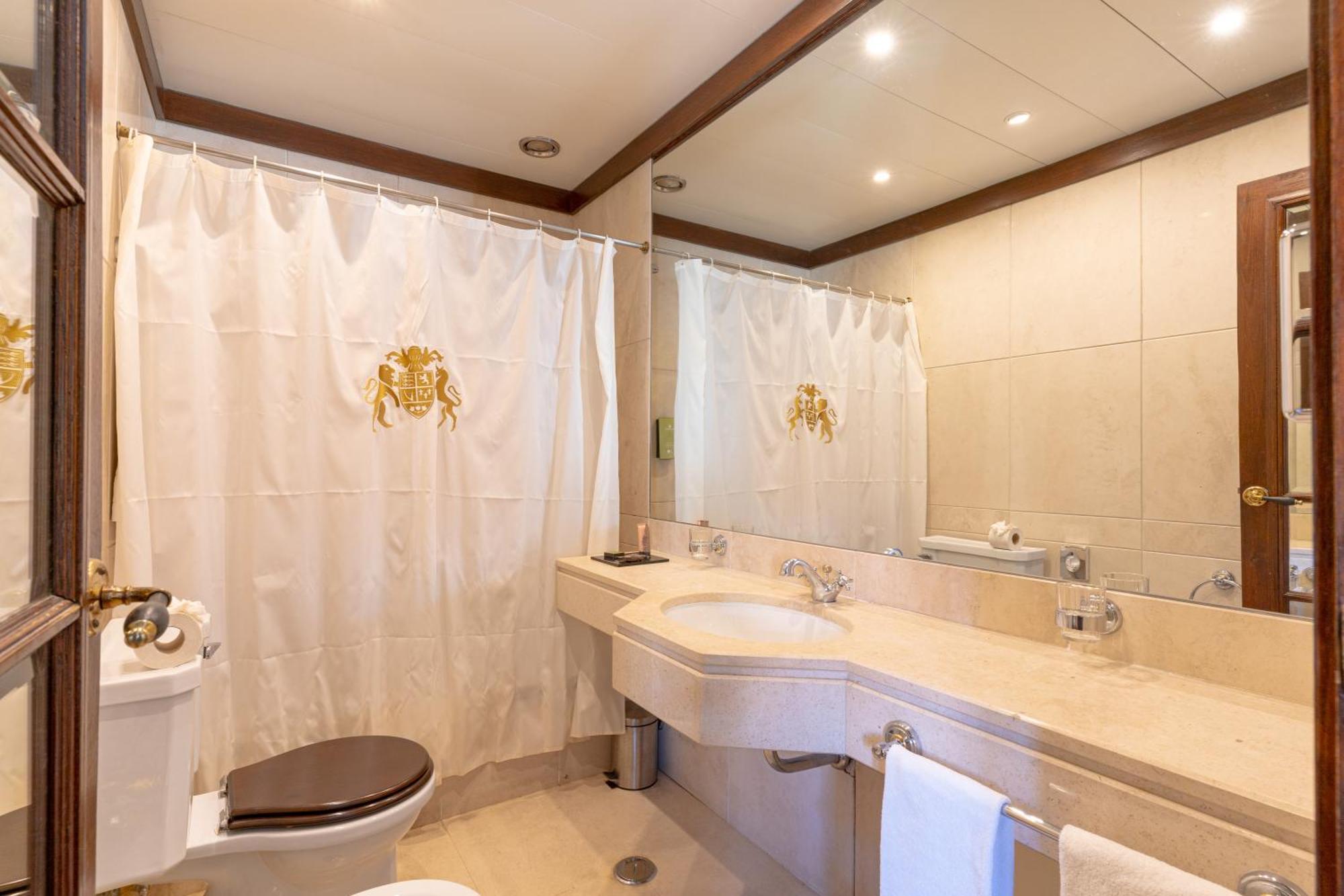Premium Tweepersoonskamer met 2 Aparte Bedden