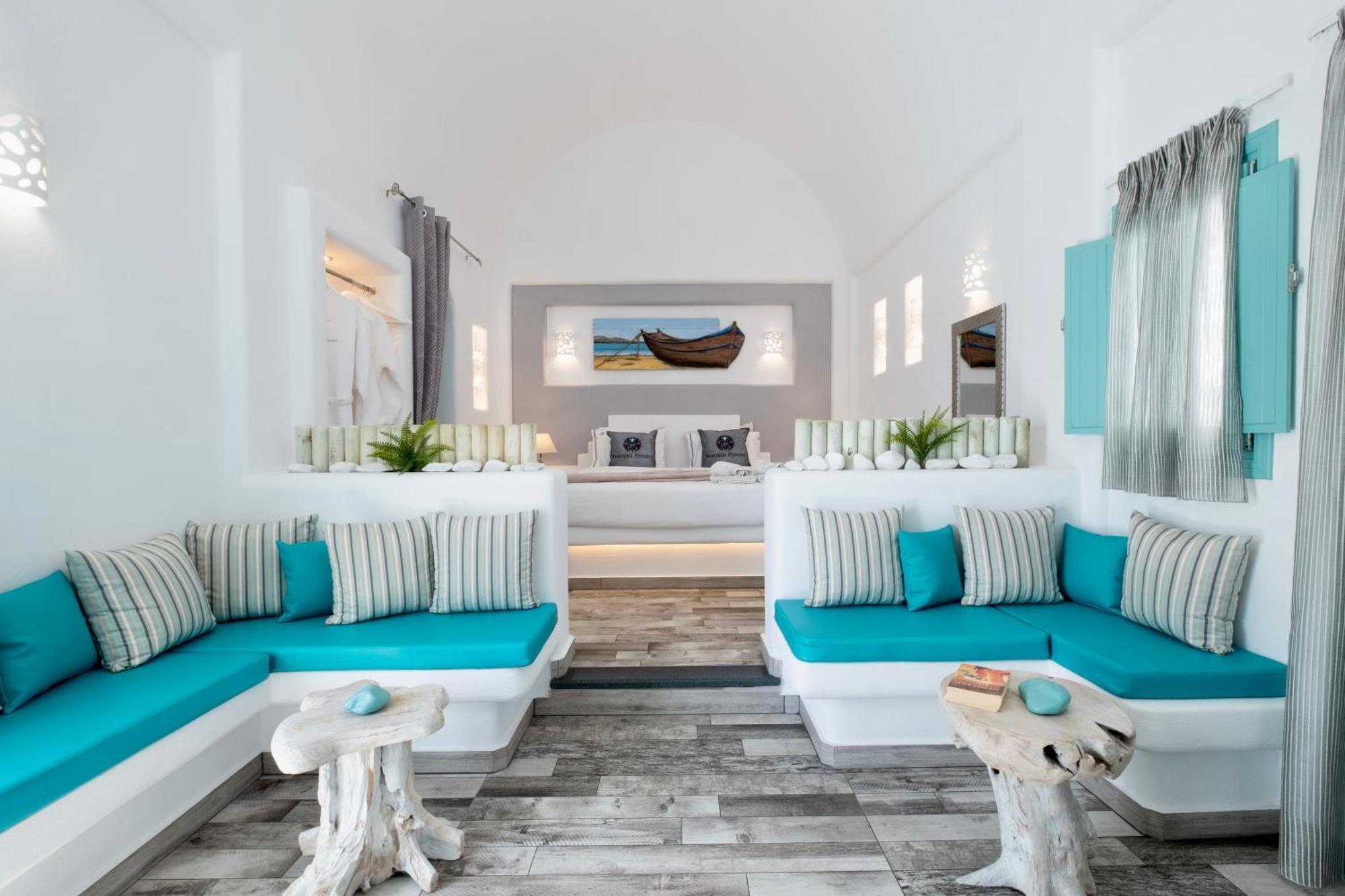 Deluxe Plunge Pool Suite