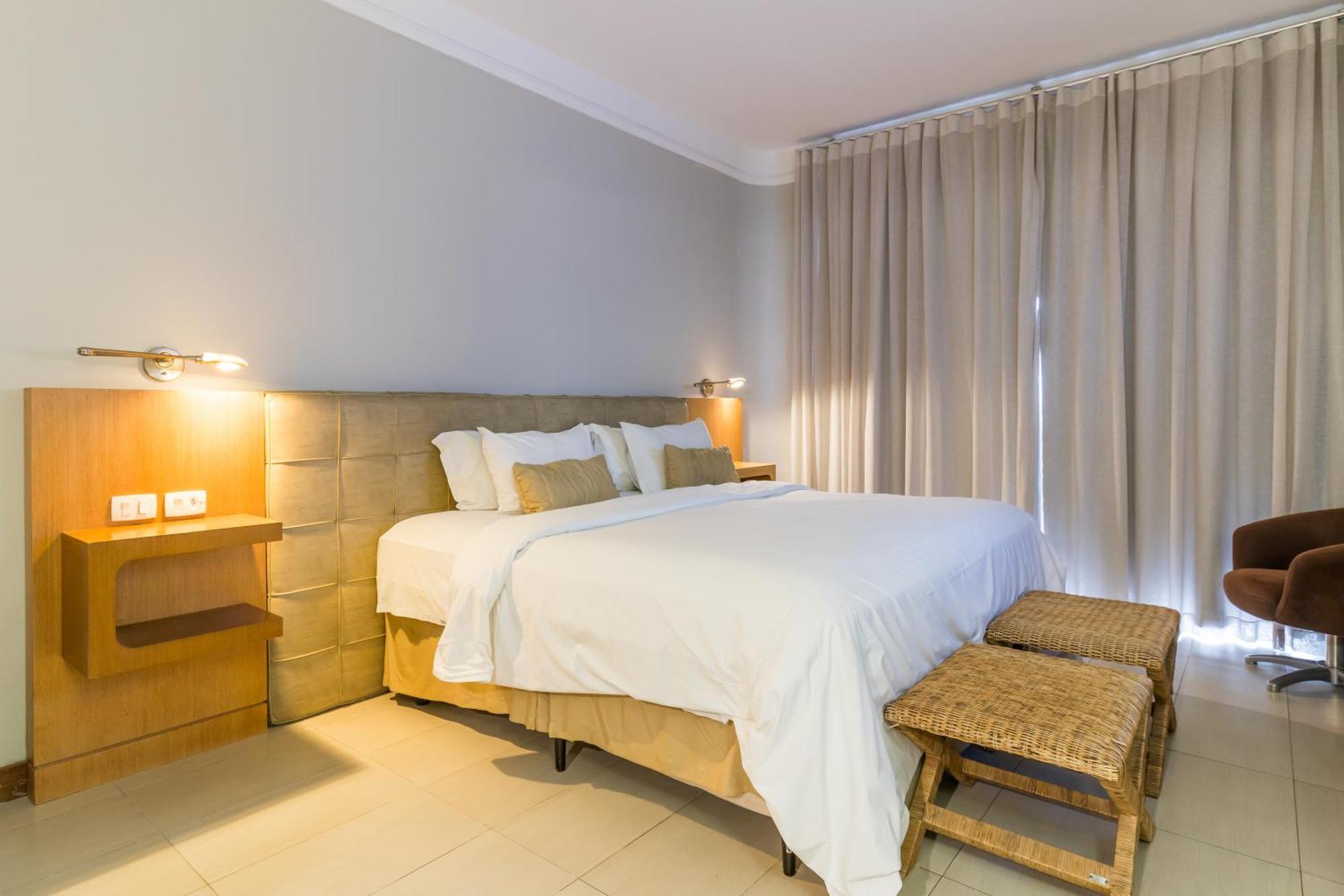 Deluxe Double Room with Balcony,1599642483:JPEG