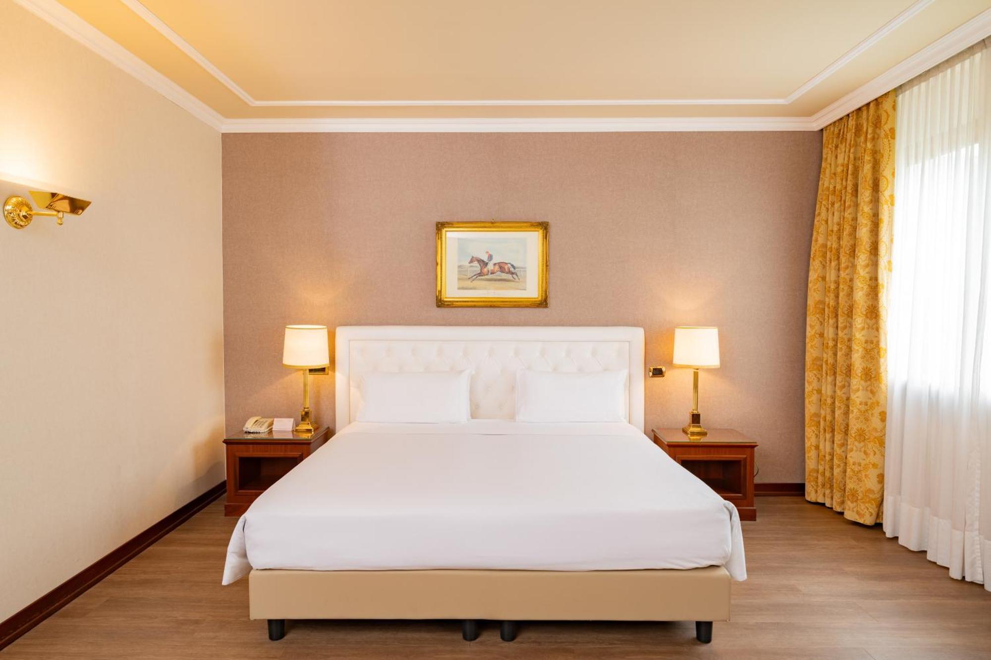 Deluxe Double Room,1605368328:JPEG