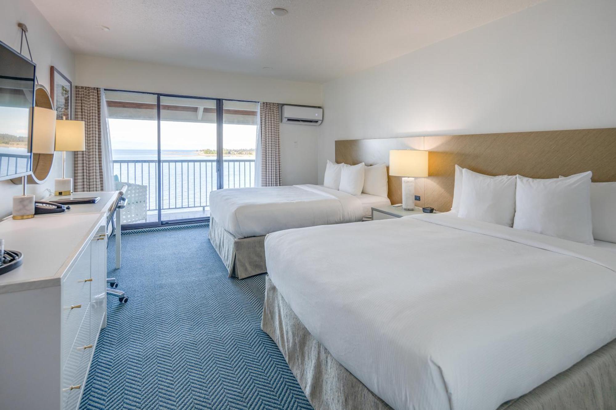 Queen Room with Two Queen Beds - Non-Smoking,1705596811:JPEG