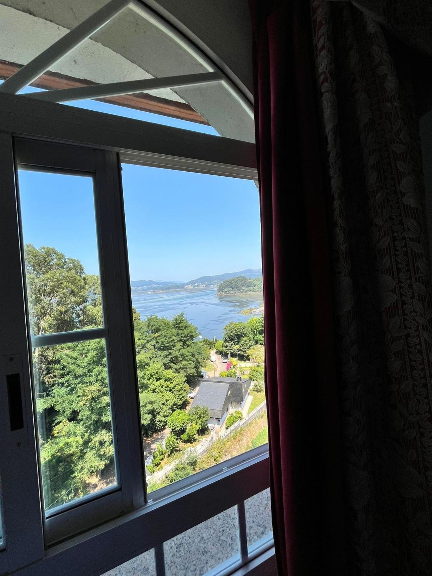 Twin Room Sea View,1757713713:JPEG