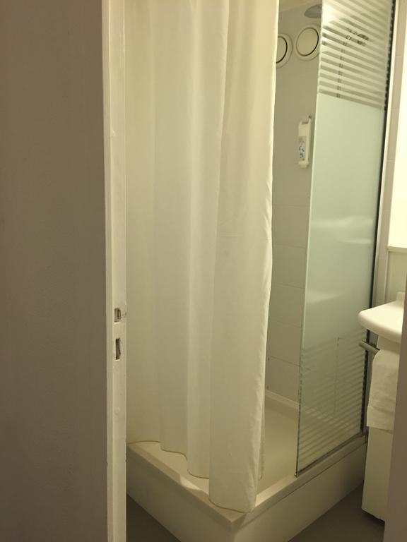 Triple Room,1006375432:JPEG