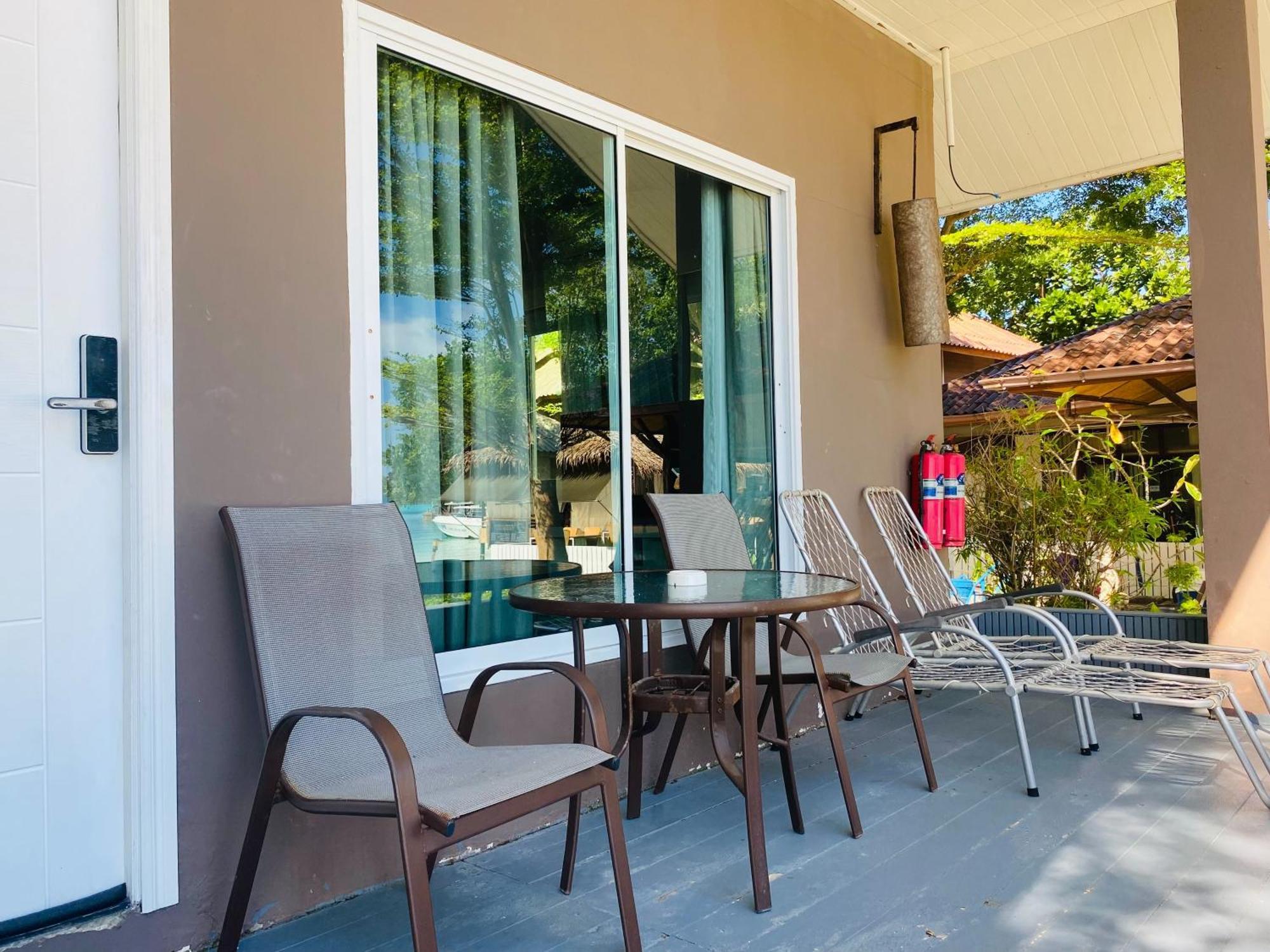 Beach Front Villa,1619175065:JPEG