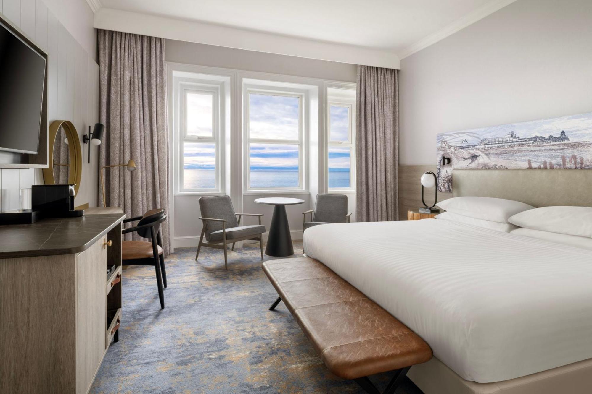 Superior King Room Sea View