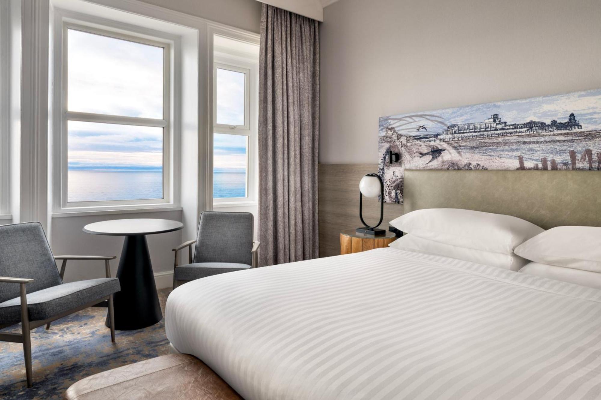 Superior King Room Sea View