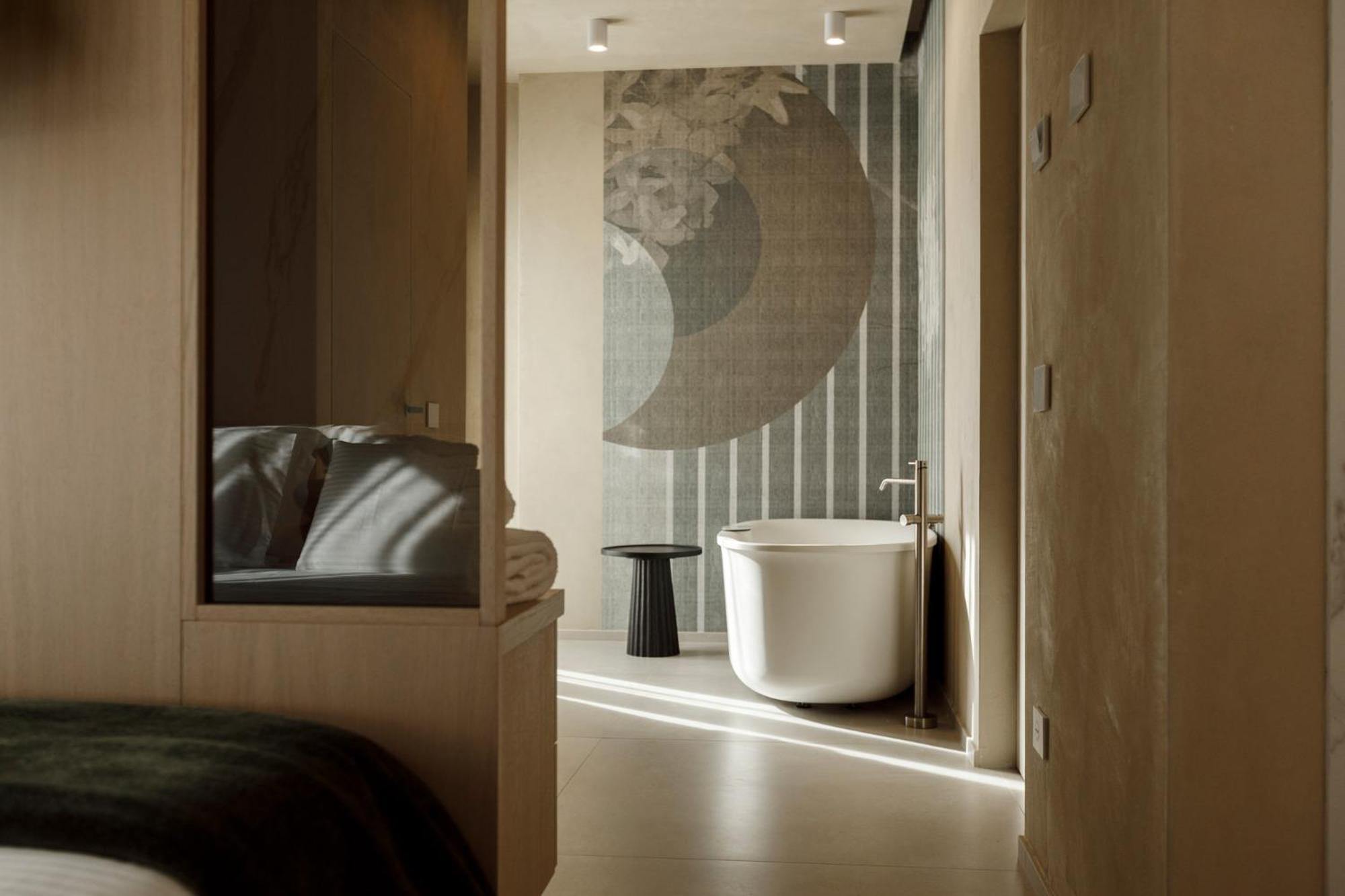 Double Room Spa Bath