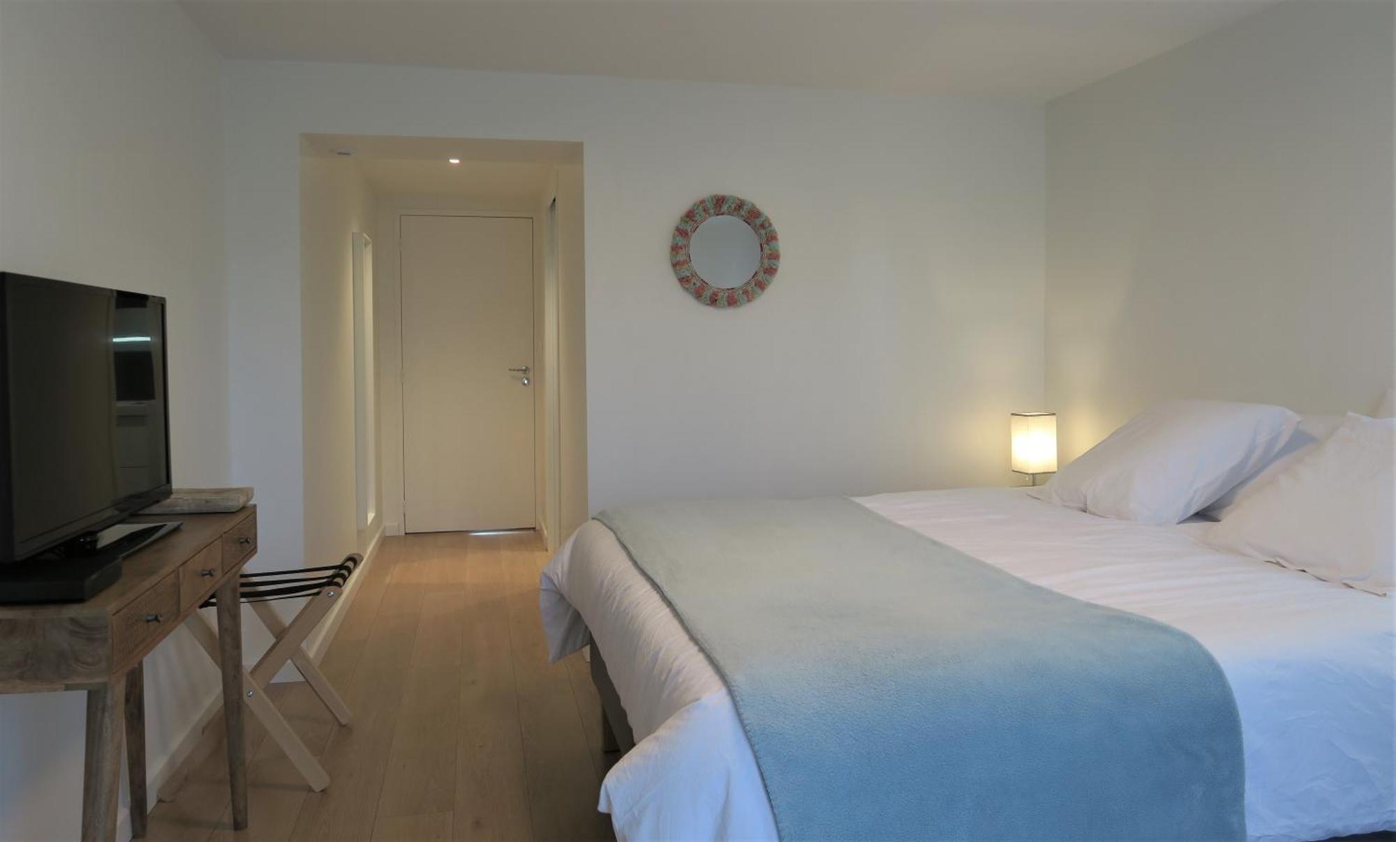 Double or Twin Room Garden View