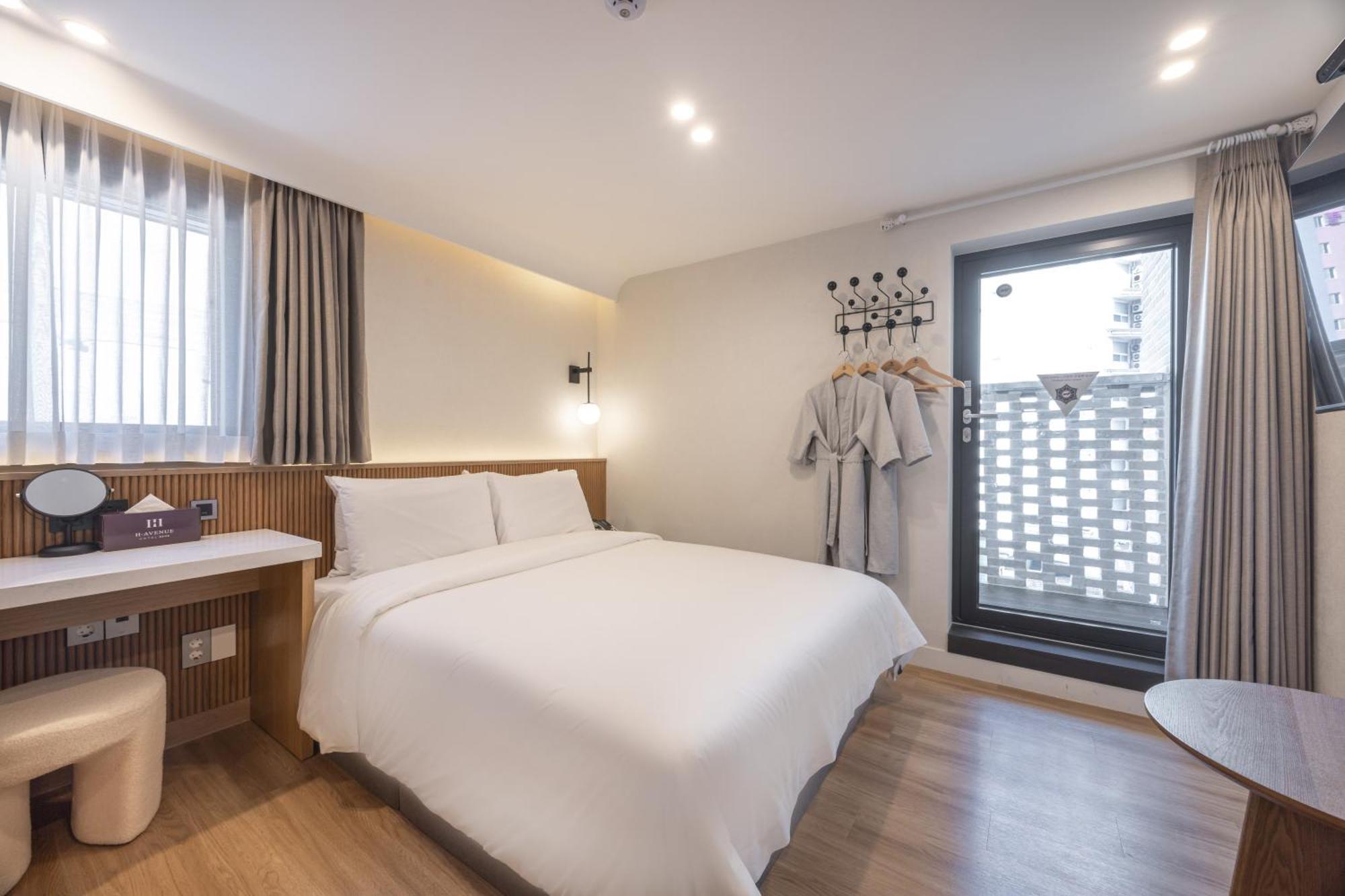 Premium Double Room with Terrace