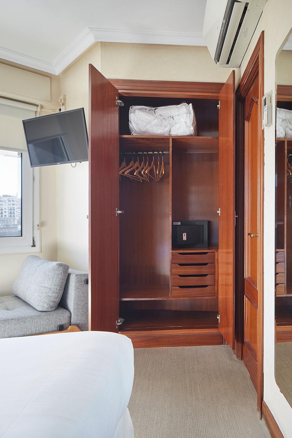 Double or Twin Room City View