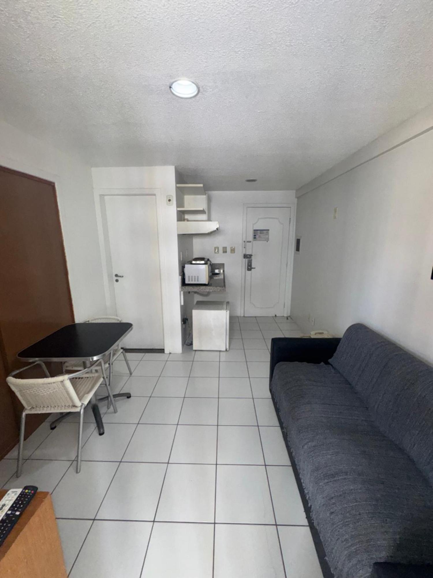 One-Bedroom Apartment City View