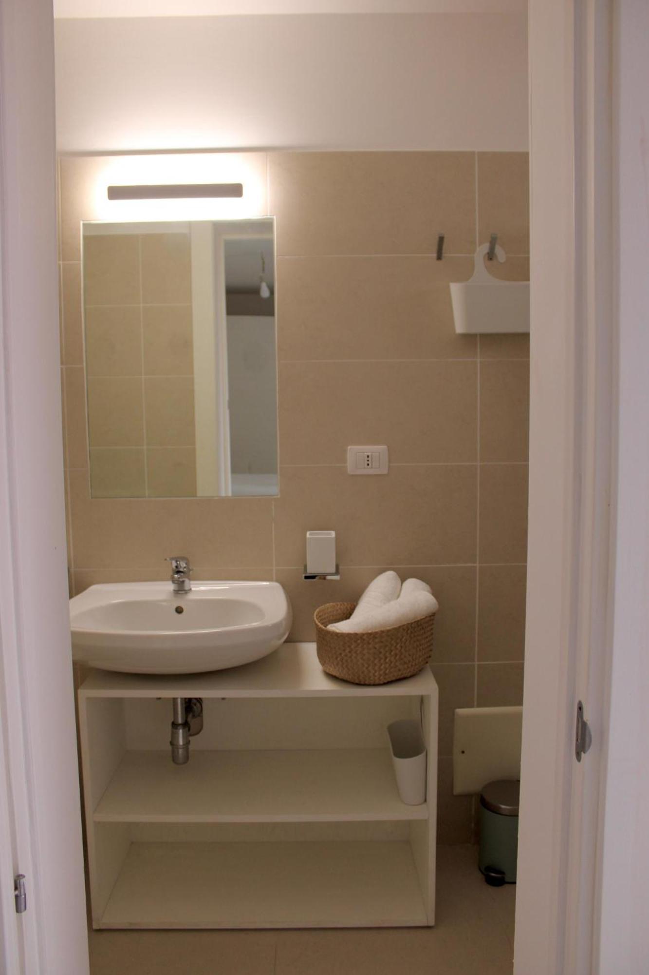 Quadruple Room Private Bathroom