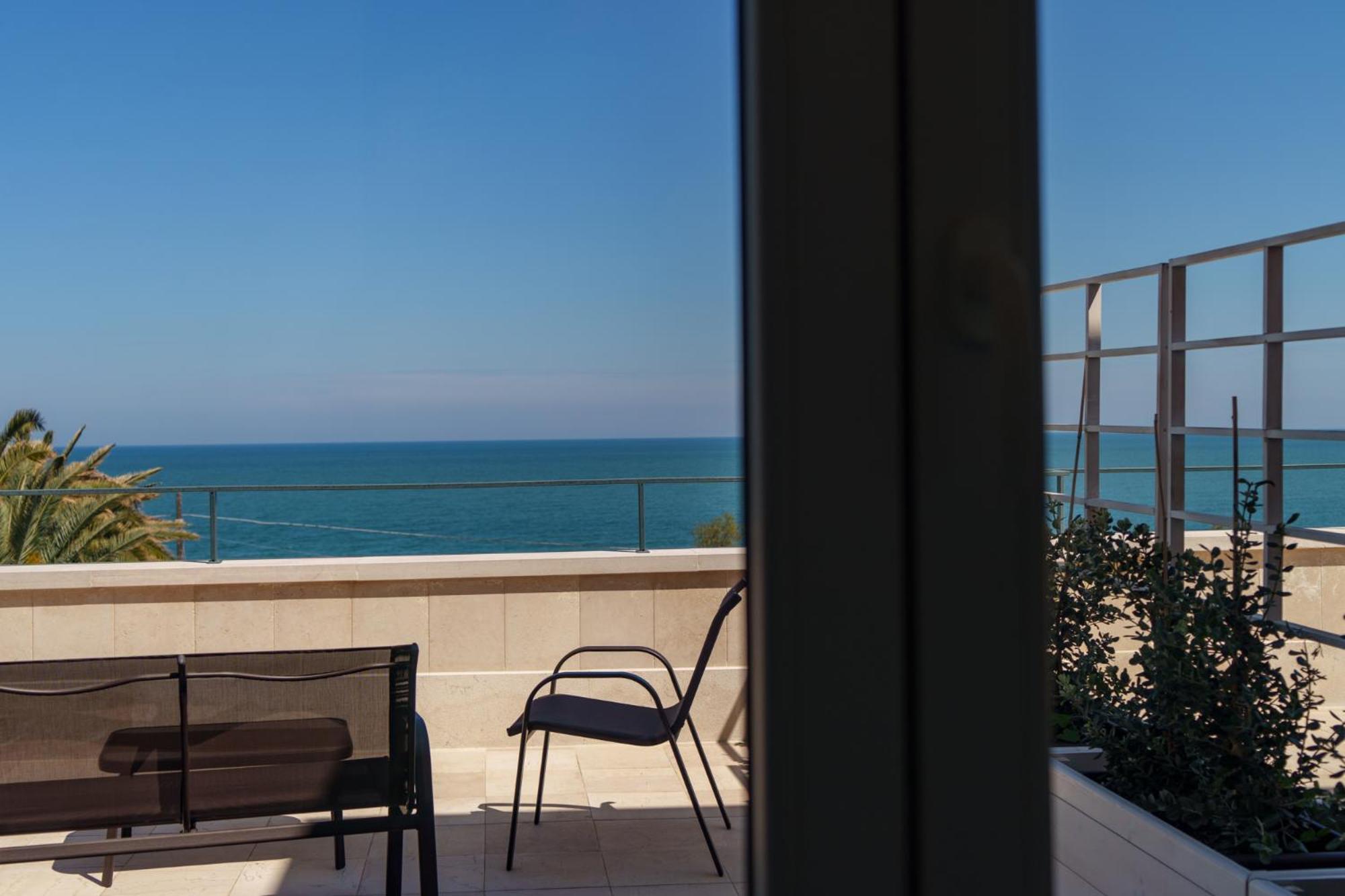 Deluxe Double Room Sea View