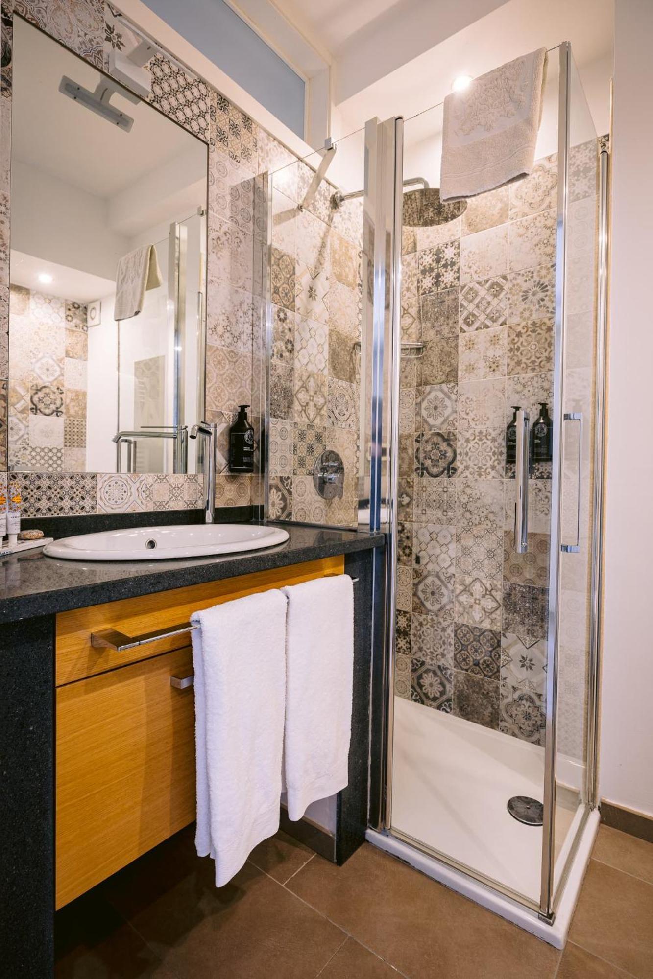 Superior Double or Twin Room Garden View Annex