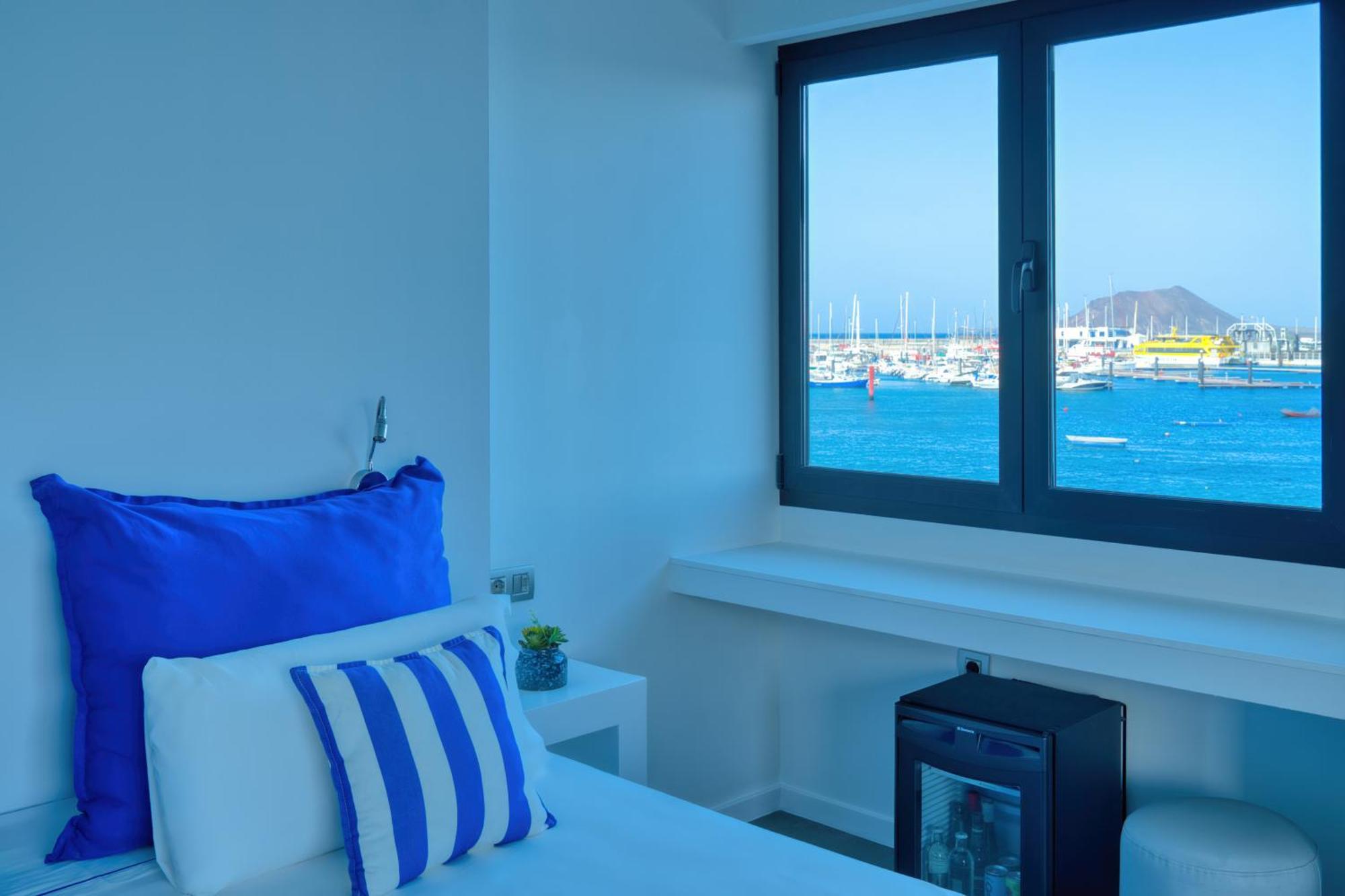 Superior Double Room with Balcony and Sea View,1672624383:JPEG